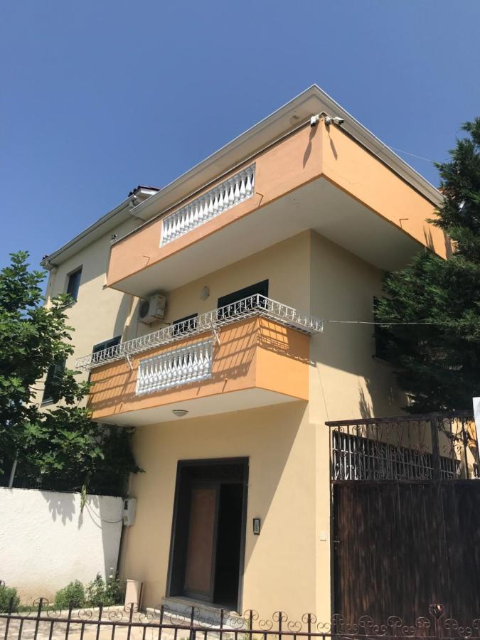 Sunrise Guest House Shkodër Dış mekan fotoğraf