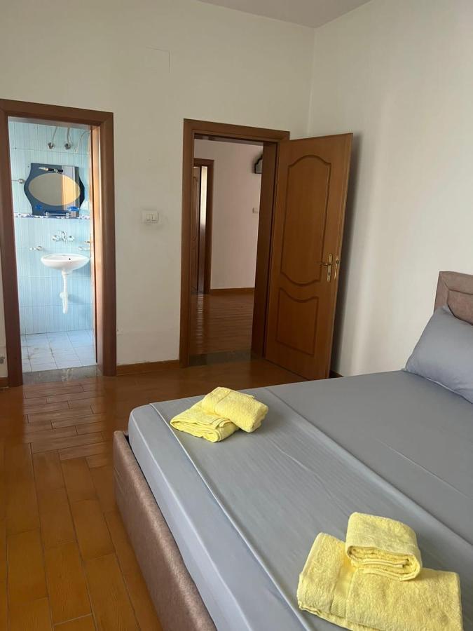 Sunrise Guest House Shkodër Dış mekan fotoğraf